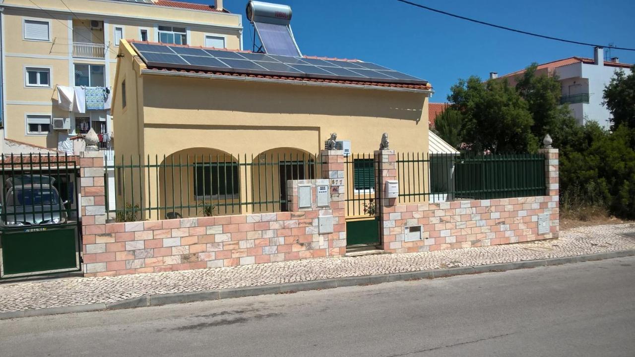 Casa Do Limoeiro Bed and Breakfast Quinta do Conde Exteriör bild